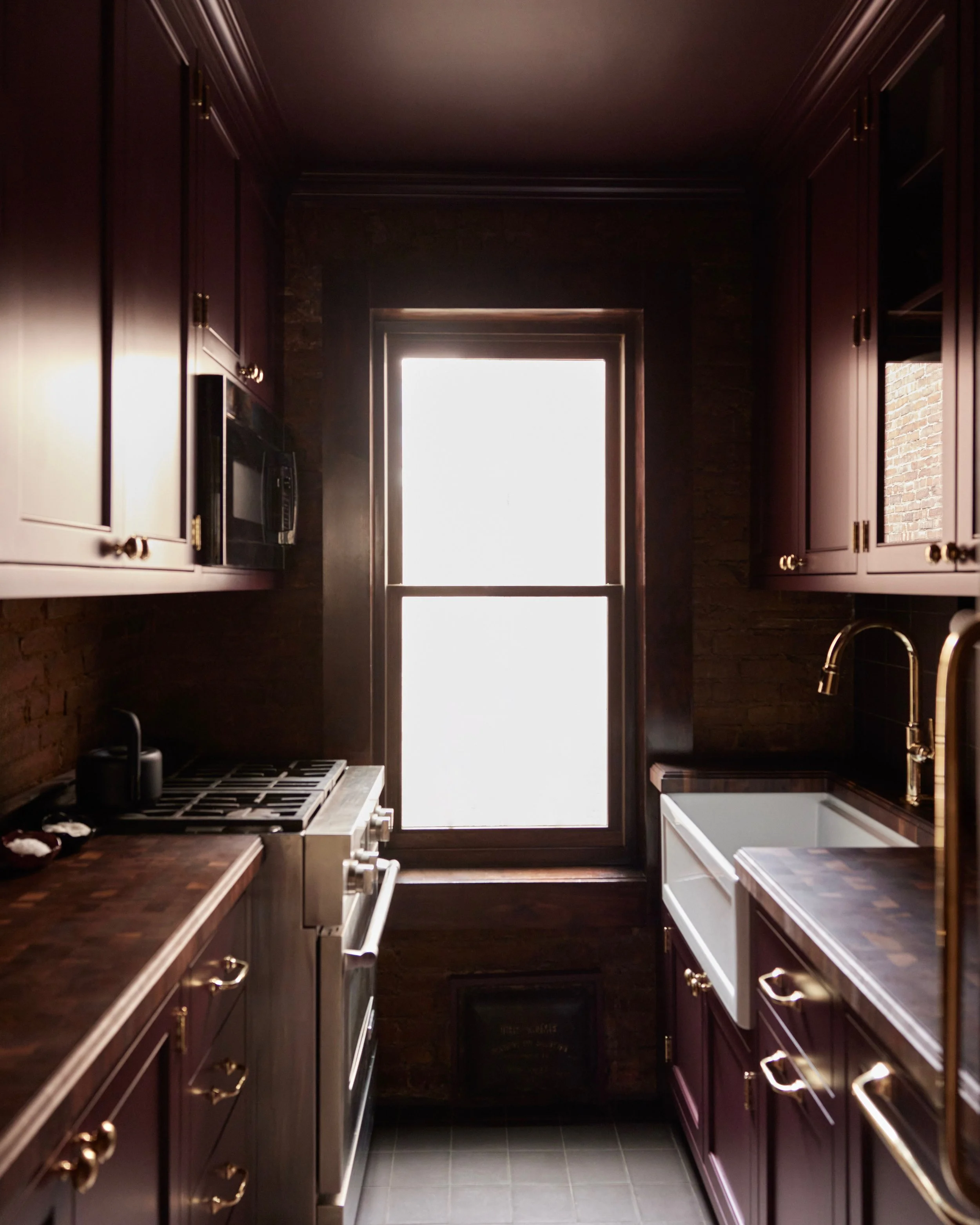 943 President Kitchen 1.jpeg