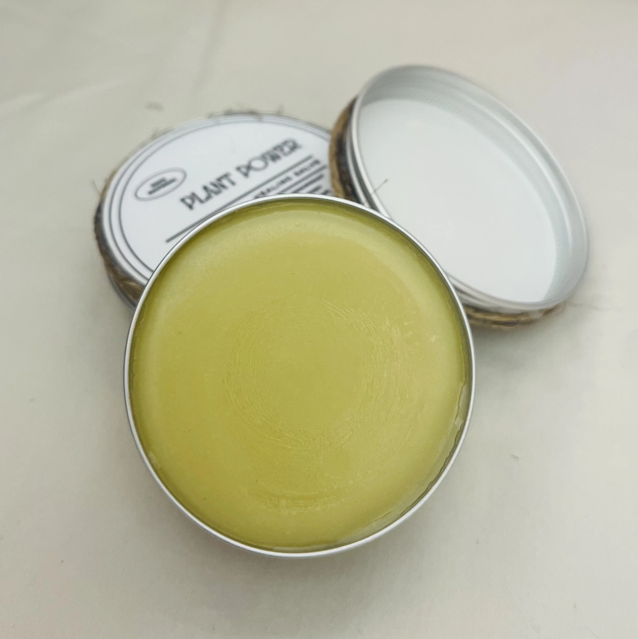 E7C35B7E-5170-4DE5-BDCD-0DEAA7C4701D