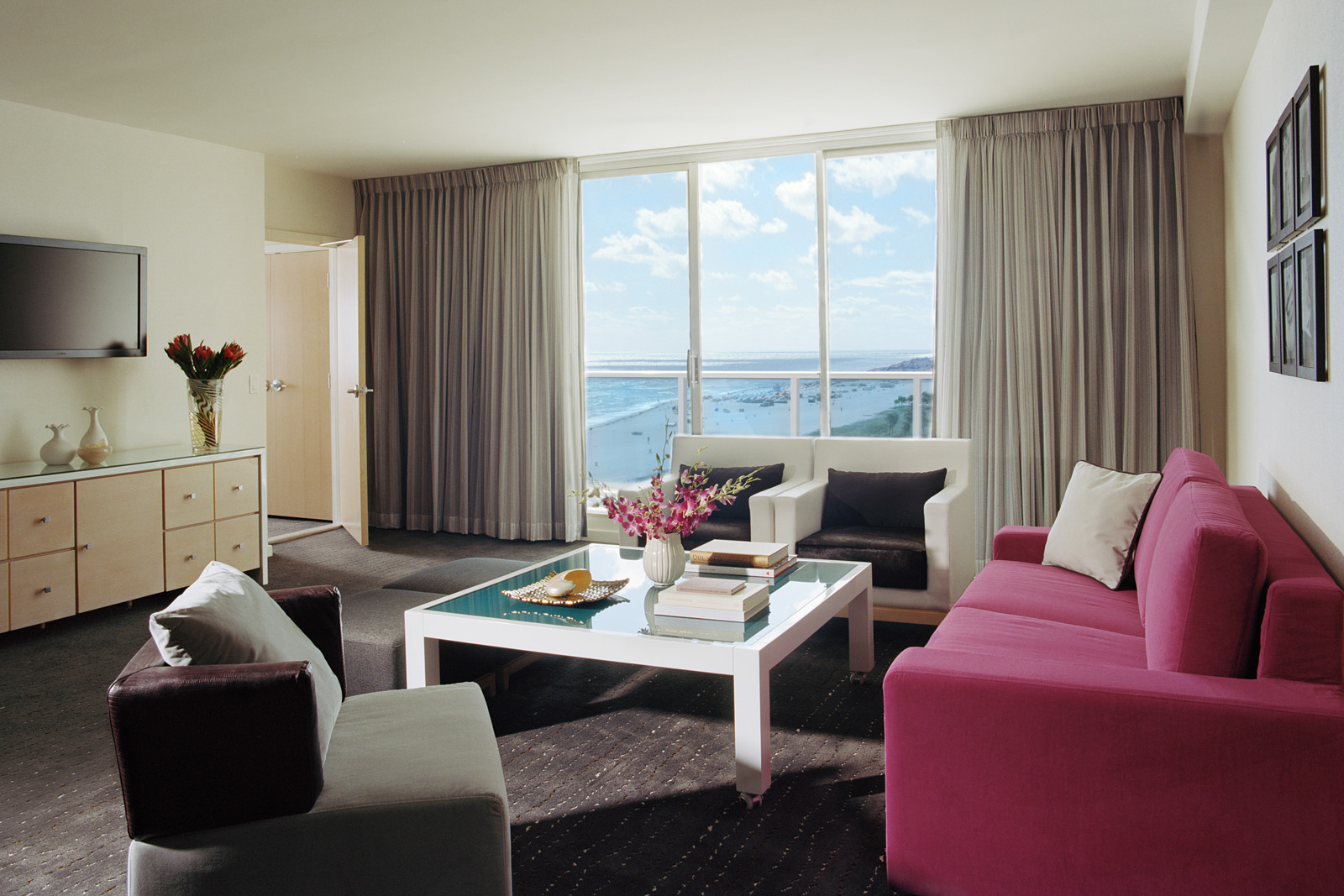 Gansevoort South 05.jpg