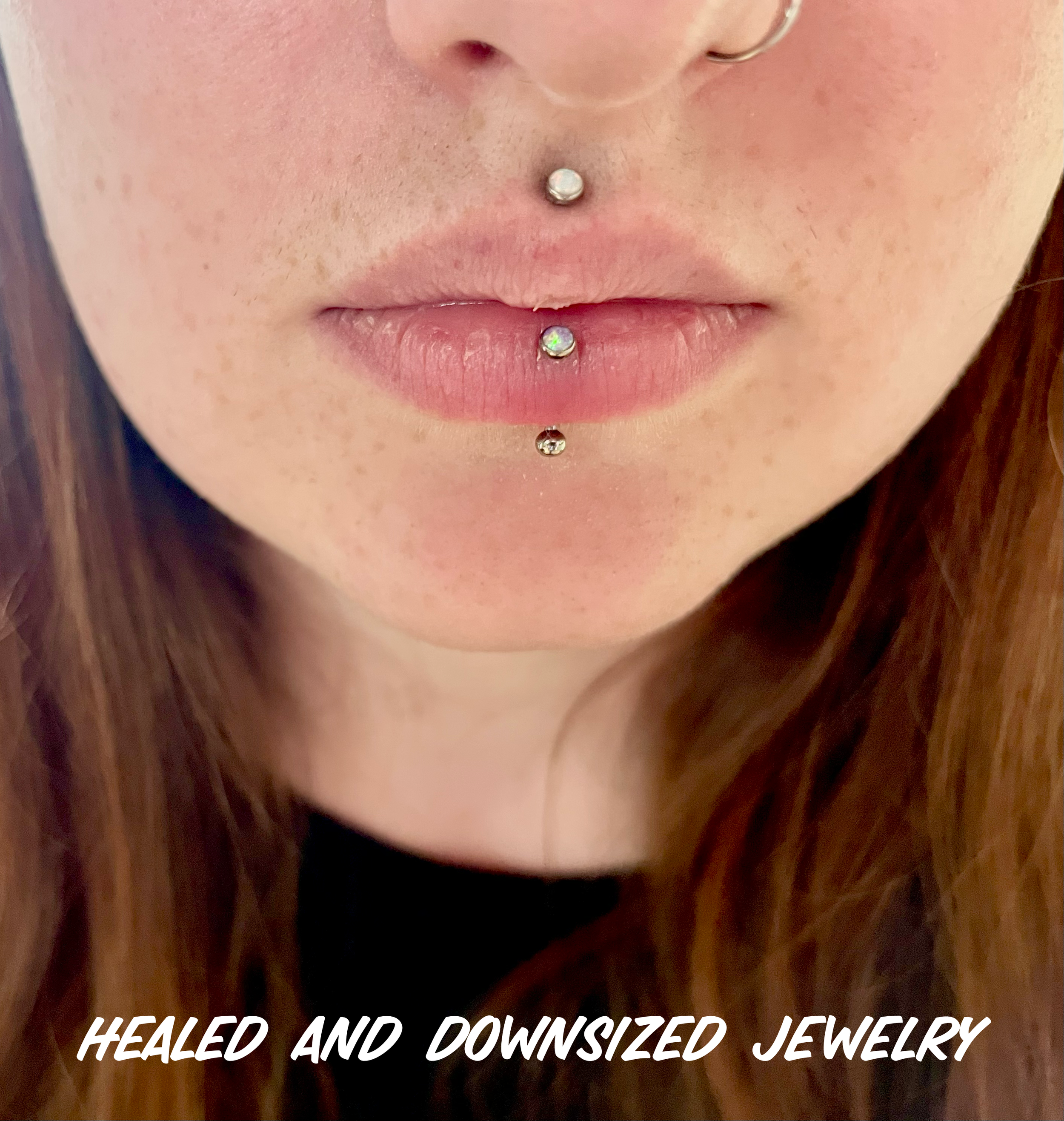 vertical labret