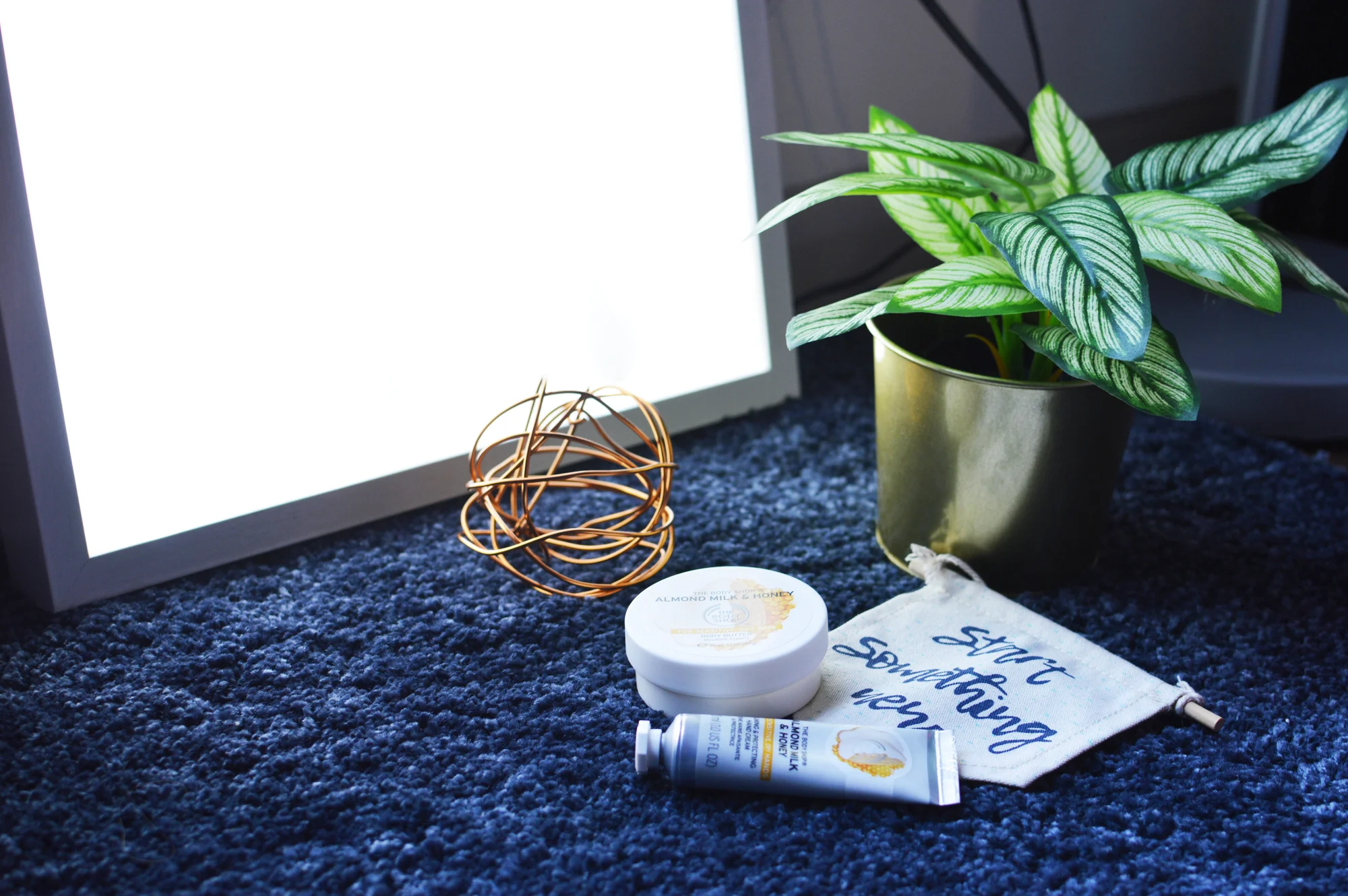 DIY LED LIGHT PANEL.jpg