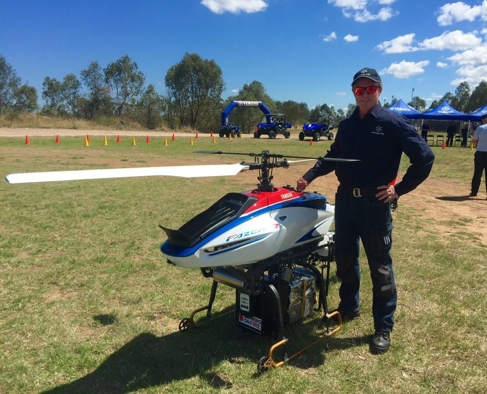 Yamaha Fazer with incendiary machine