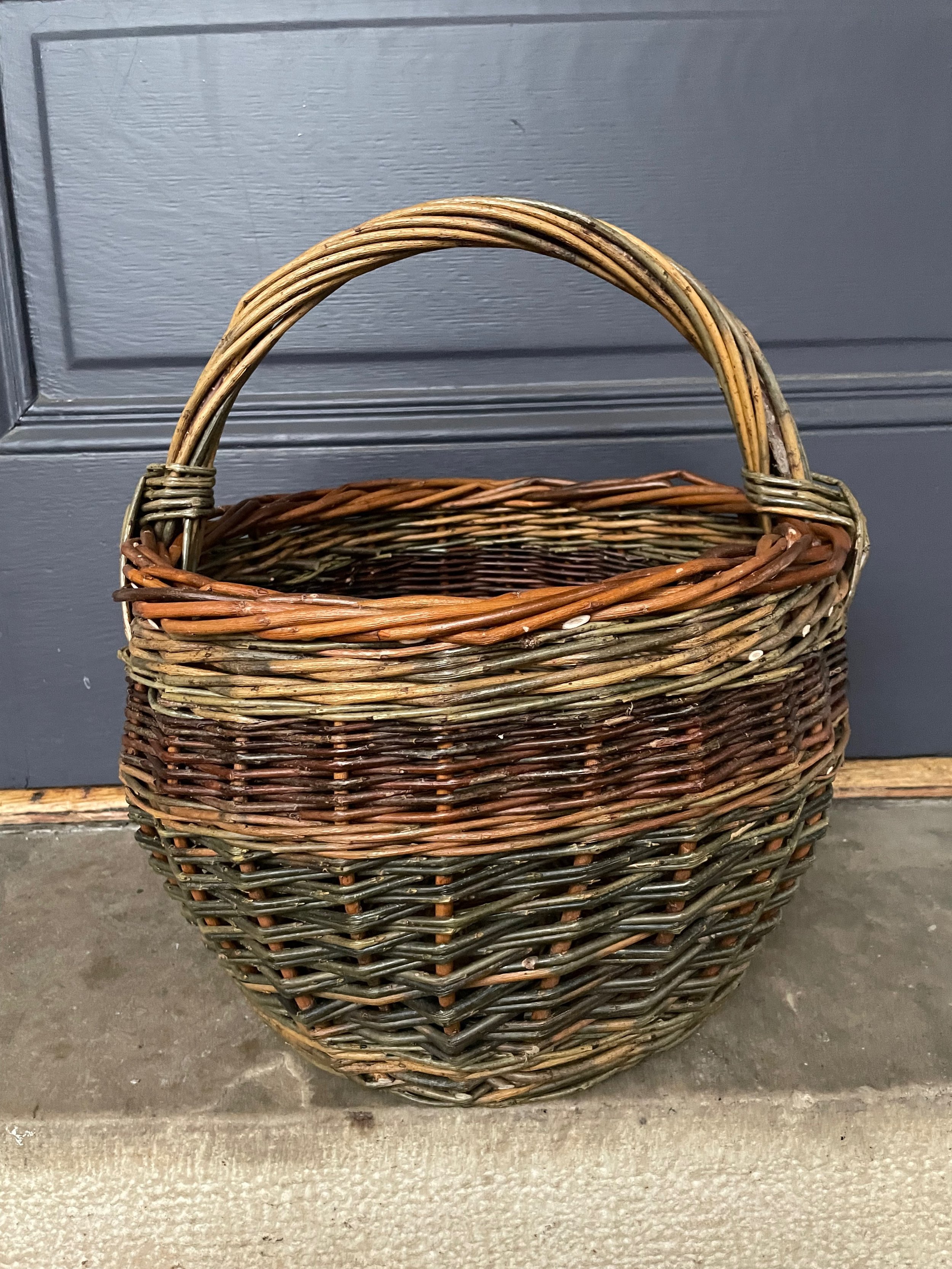 Round Shopping basket