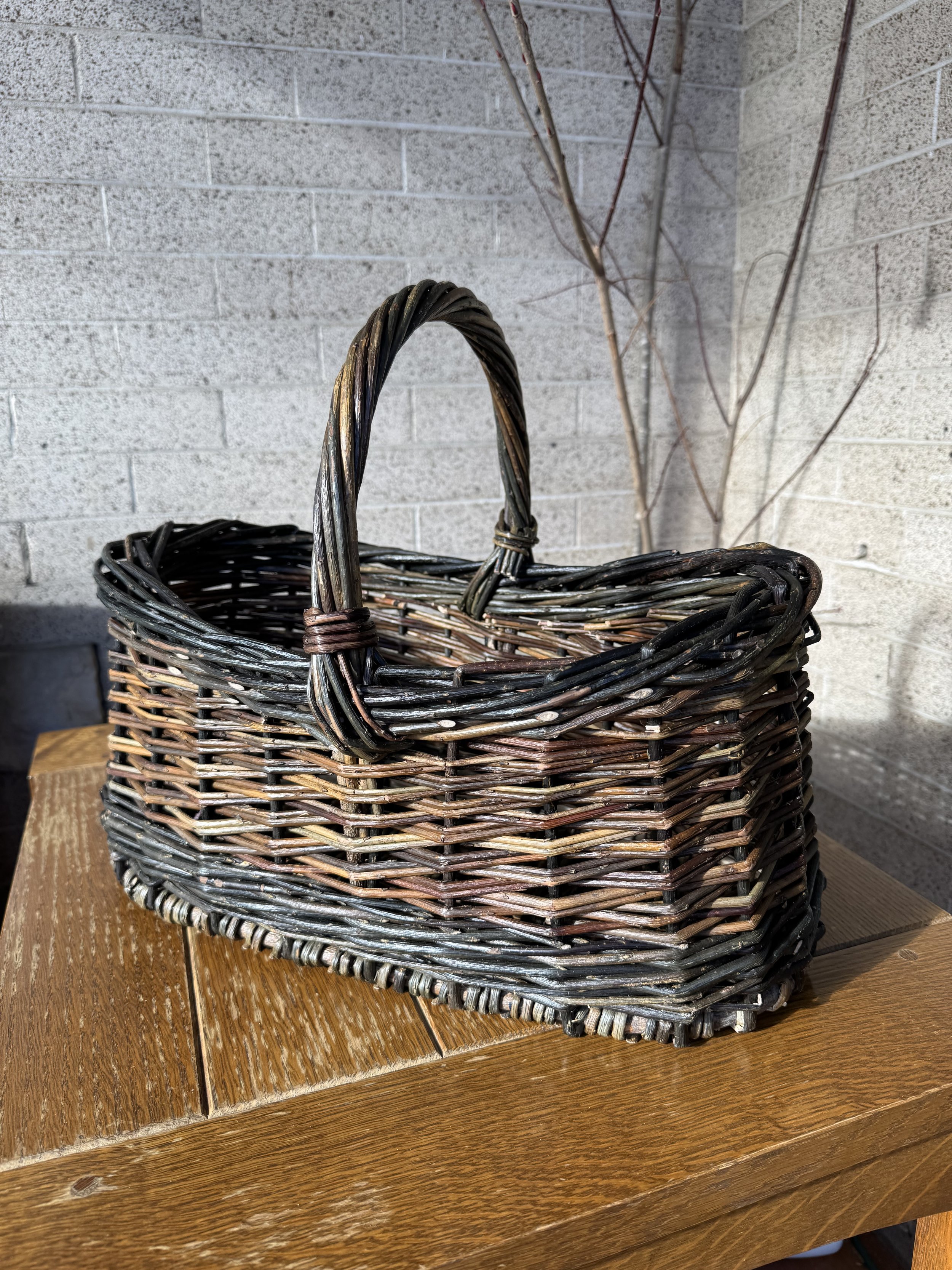 Two-tone Oval Willow Shopping Basket