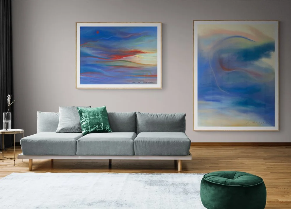 1Elegant_living_room_with_large_comfy_sofa.jpg
