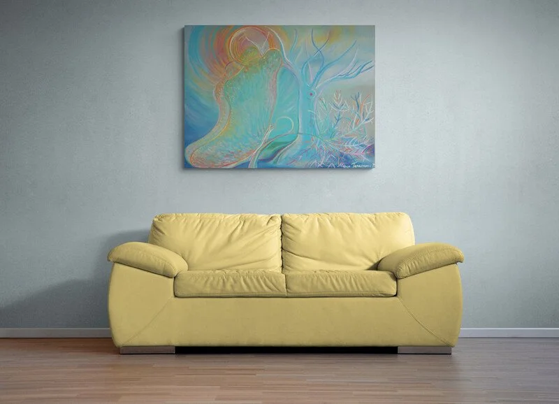 Leather_sofa_in_living_room.jpg