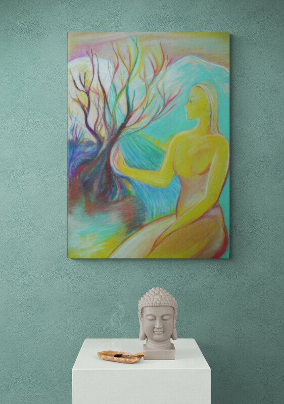 Buddha_bust_on_plinth.jpg