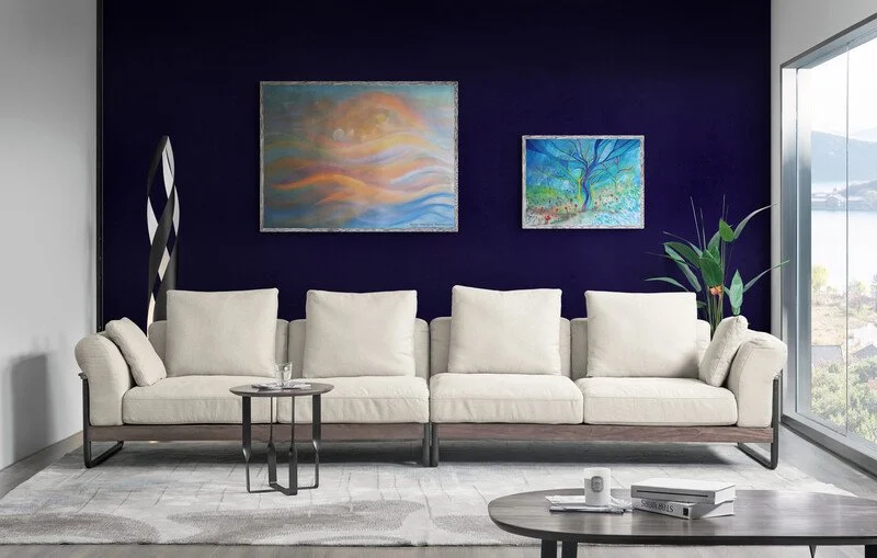 Modern_living_room_with_spectacular_view.jpg