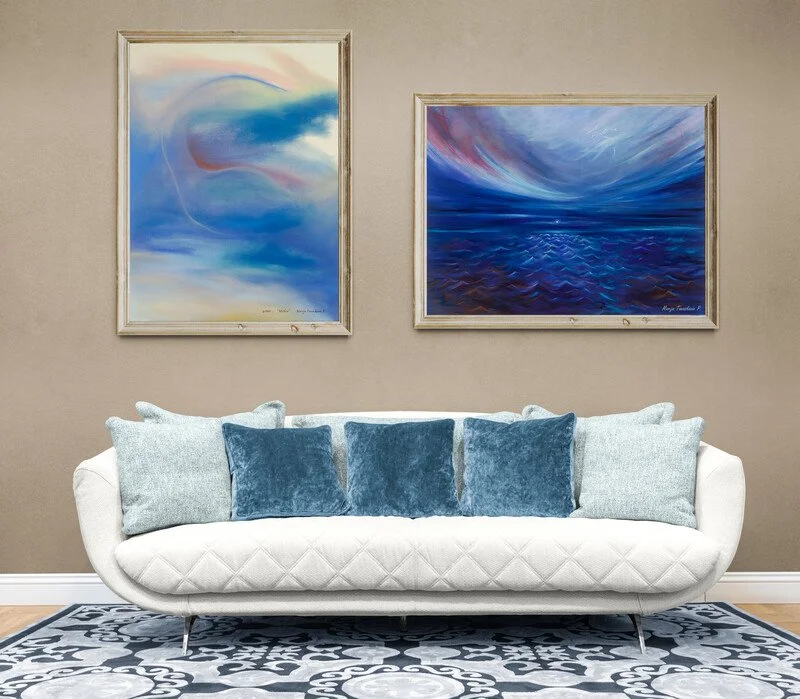 Comfy_modern_sofa_in_living_room.jpg