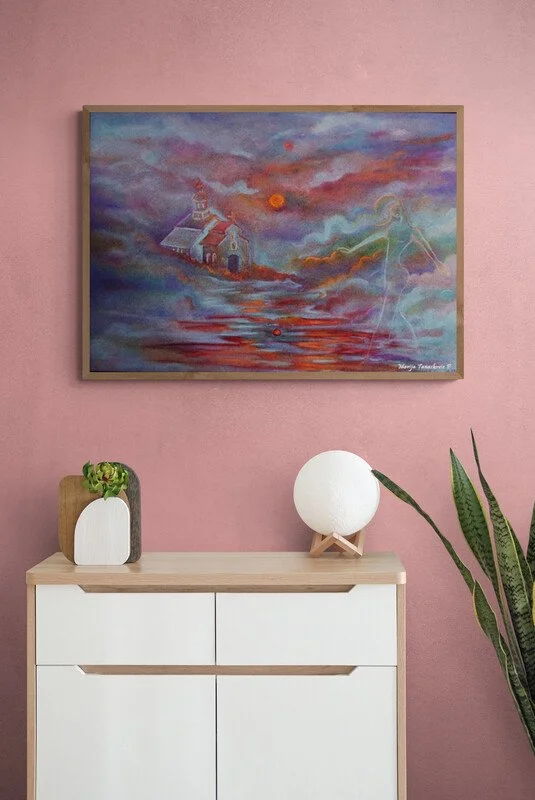 Cabinet_with_round_lamp.jpg