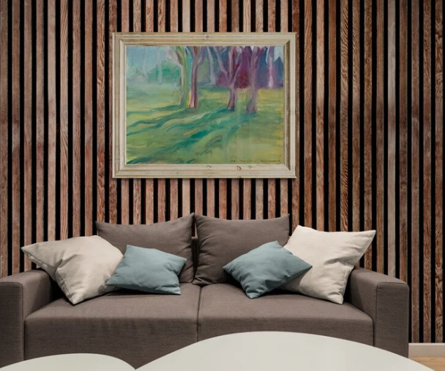A Guide to Choosing Between Metal Prints and Traditional Canvas for Your Home