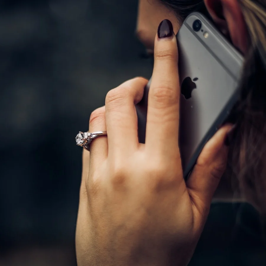 Dering Hall Launches Phone Inquiry Notifications