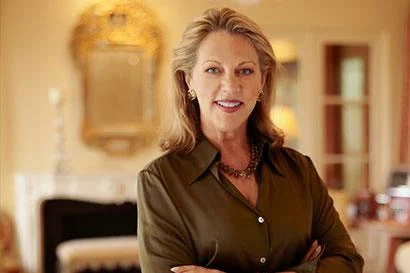 suzanne_tucker_410.jpg