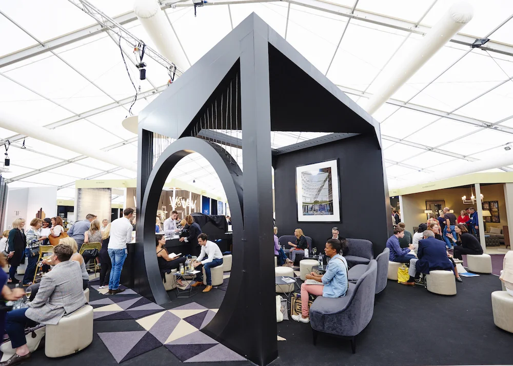 1508-London_Decorex_champagne-bar_Quintessa.jpg