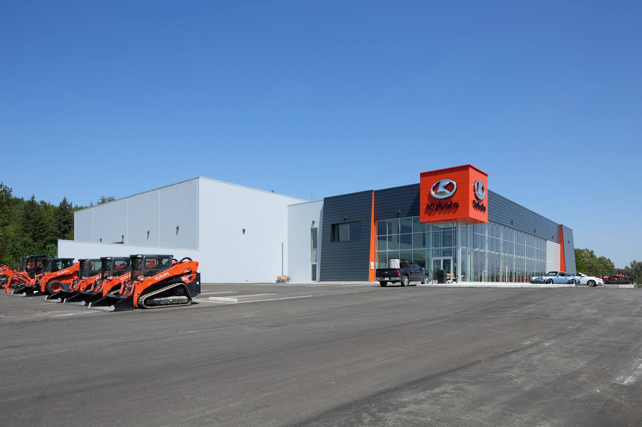 Avenue Machinery - Kubota One Dealership_5.jpg