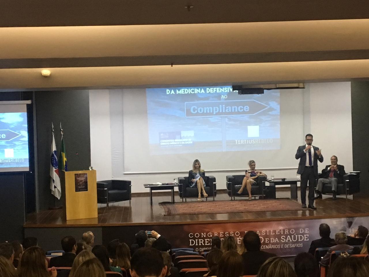 Palestra - CONGRESSO BRASILEIRO DE DIREITO MÉDICO E DA SAÚDE , realizado na sede do Conselho Federal da OAB em Brasília, nos dias 19 e 20 de junho de 2018
