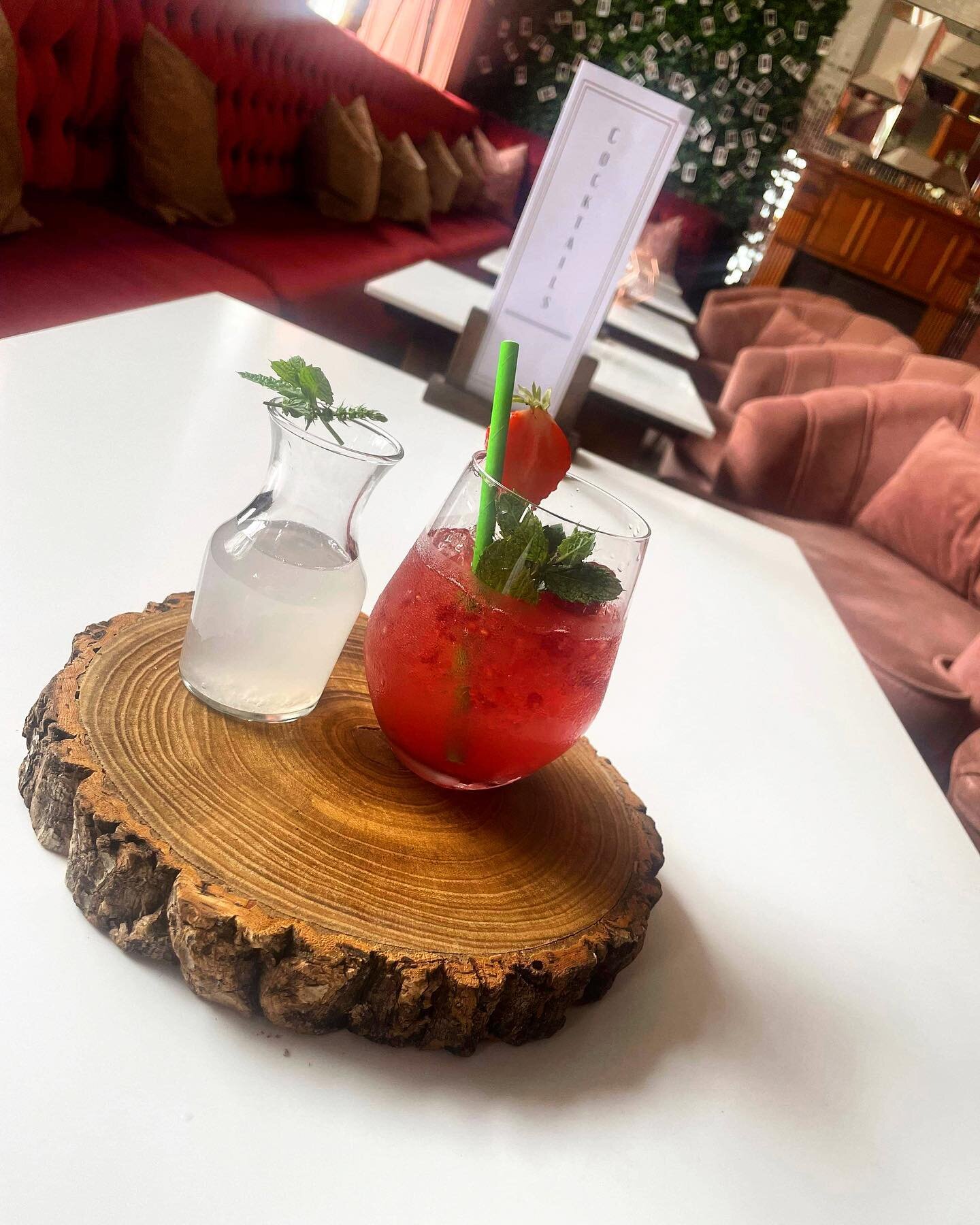 Happy Friday 🥰 

Join us today for &pound;6 cocktails to celebrate the start of the weekend 

✨ Cuba Libre 
✨ Changing colour magical Gin &amp; Tonic 
✨ Kiwi &amp; Green Apple Daiquiri
✨ Blood orange Daiquiri