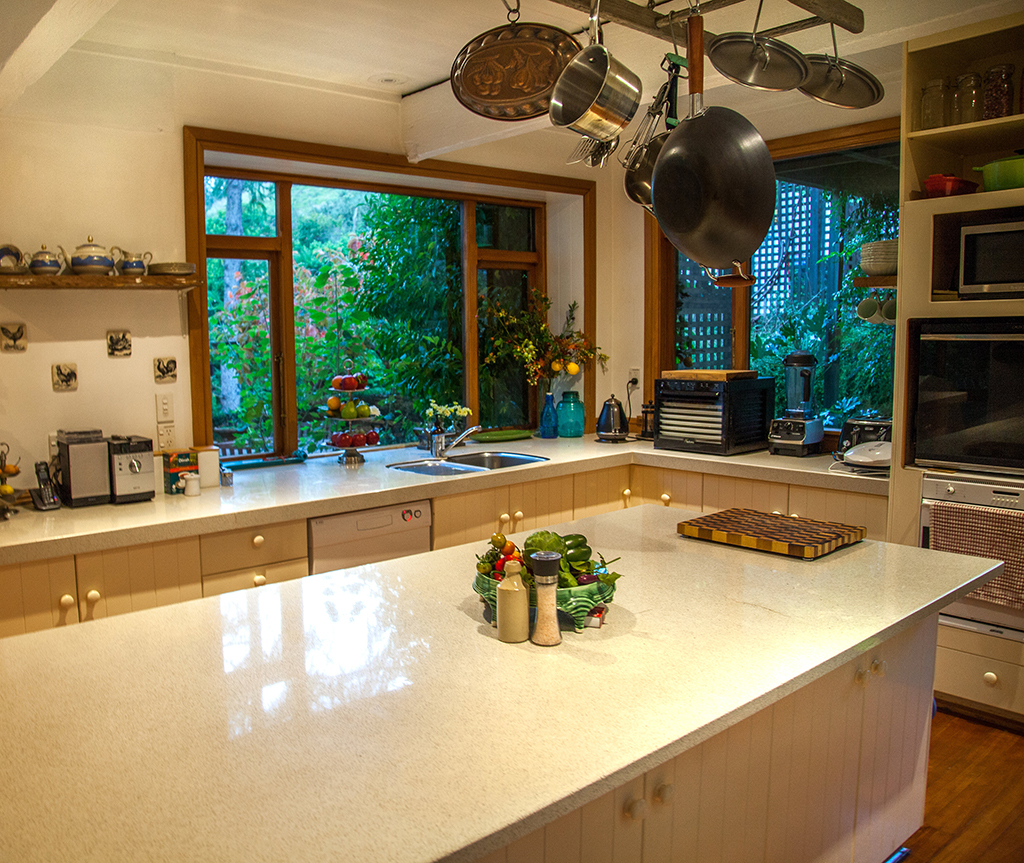 Kitchen at Motueka River Lodge