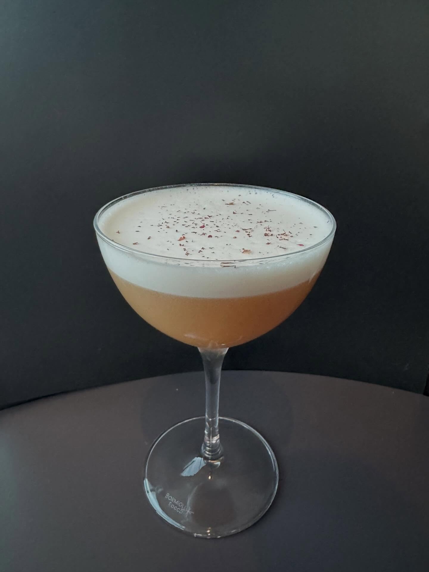 A very happy holidays from The Bar at 1900 

Jack Rose 
laird&rsquo;s 12-year rare apple brandy, winter-spiced pomegranate, lemon juice, egg white 

Caramelized Caipirinha
avu&aacute; tapinho&atilde; cacha&ccedil;a, lime juice,
burnt sugar

Irish-Ame