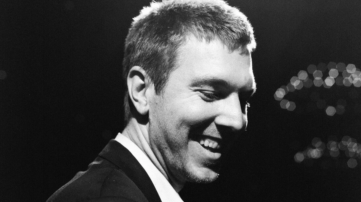 Hamilton Leithauser Discusses Releasing Forgotten Show, ‘Live at Café Carlyle’