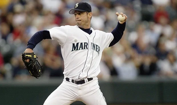 ‘Like pulling a tractor trailer’: what it’s like to play on an awful MLB team