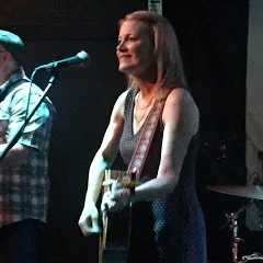 GIG REVIEW: Kelly Willis - Maze, Nottingham. Wednesday 25th July 2018