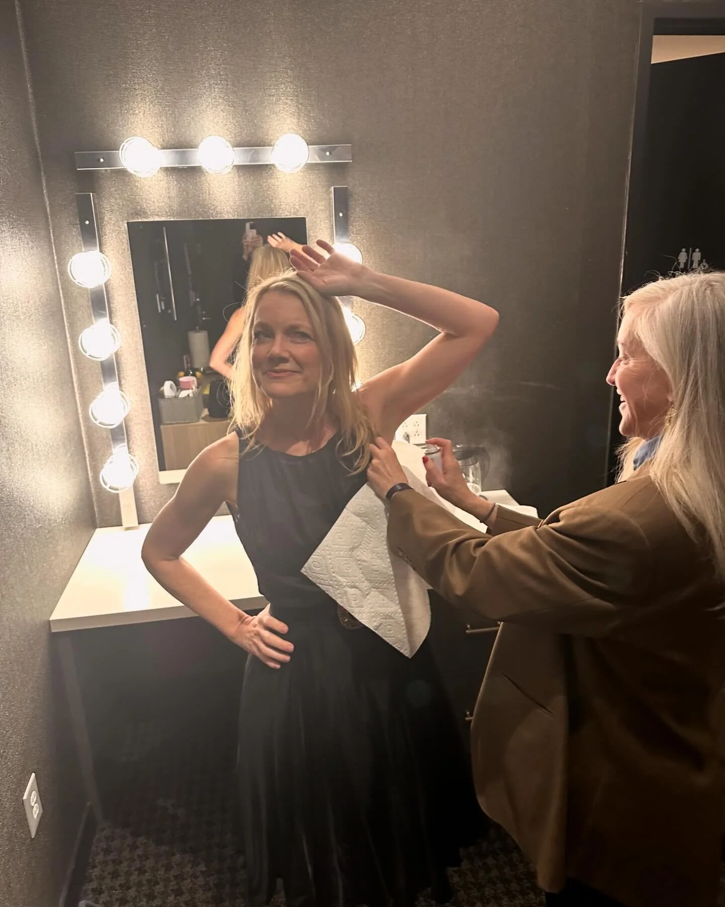 My Dressing Room Rider:
Fresh cut flowers
Lobster roll
White Claw
Ozempic 
Green M&amp;Ms ONLY!
Deodorant girl