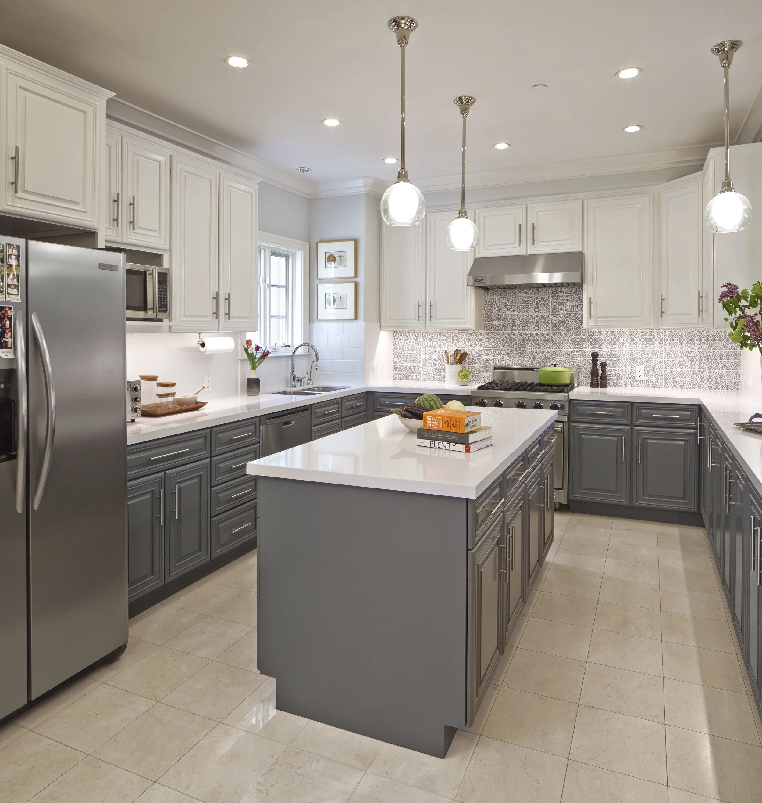 Kitchen_b.jpg