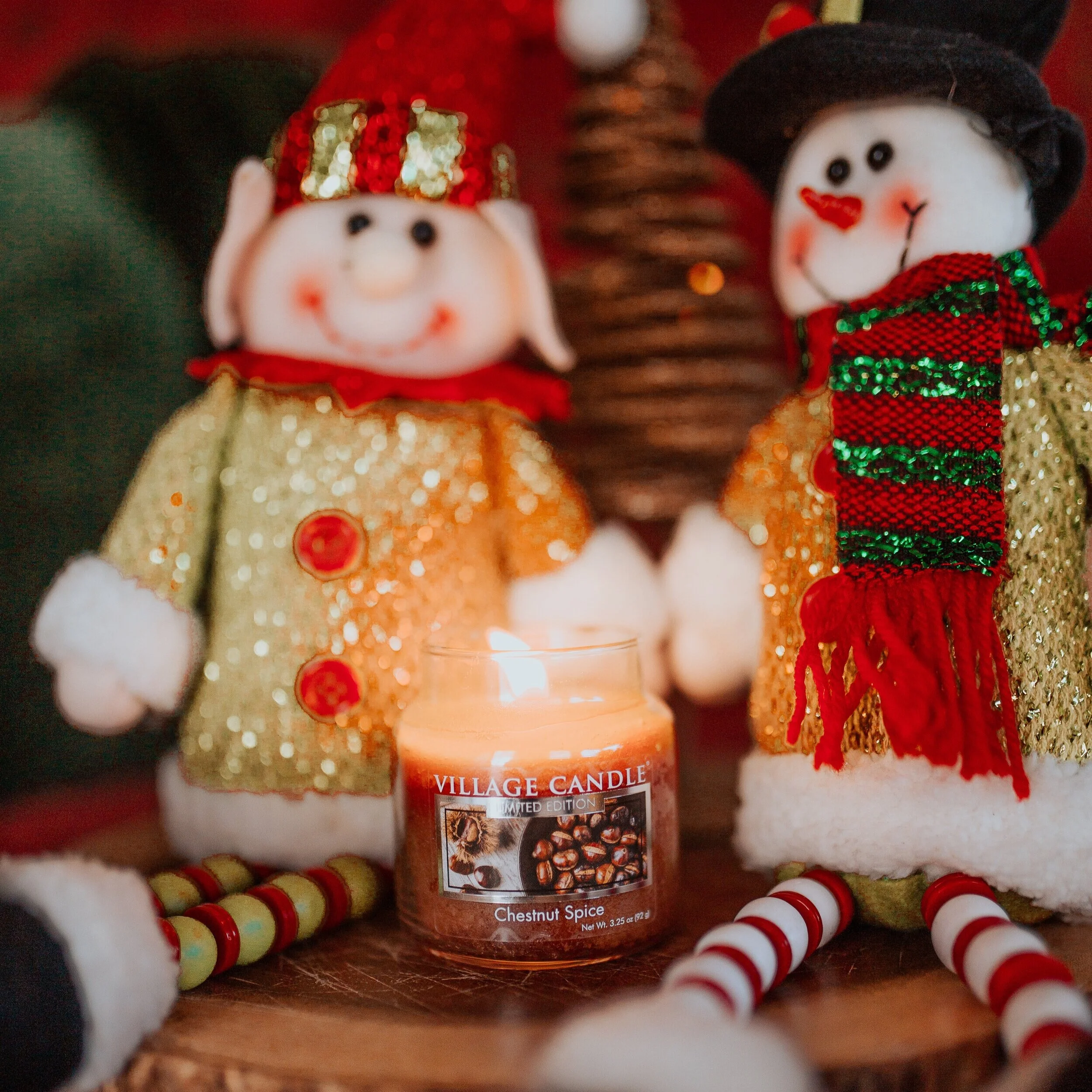 5 Best Scented Candles For The Holidays Roaming Retro