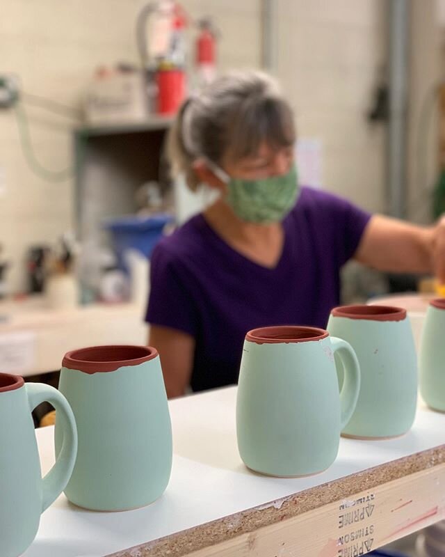 @glauer1 glazing in the studio today! We are open for members and classes. Masks required! #potterystudio #renonv #thisisreno #thewedgeceramicsstudio #renotahoe