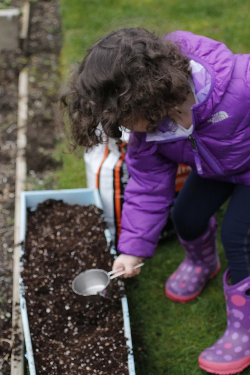 Kids in the garden 2.jpg