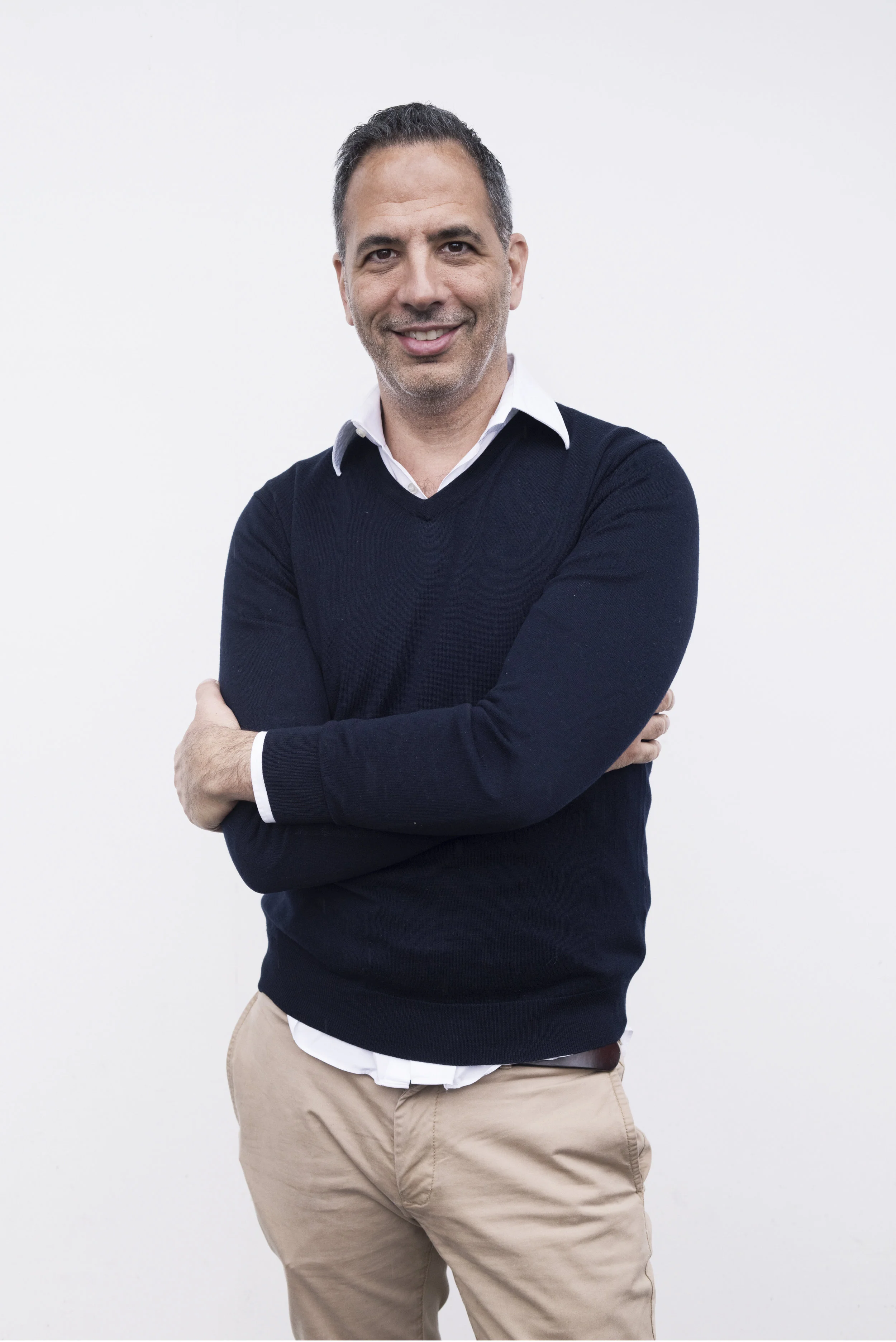 Yotam author photo credit Jonathan Lovekin.jpg