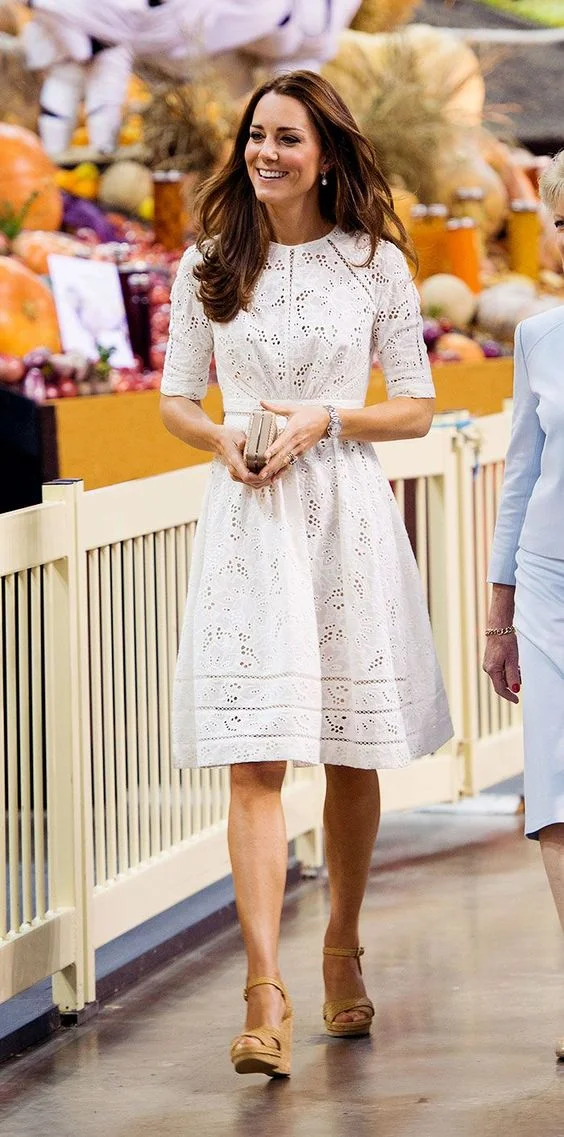 eyelet 2