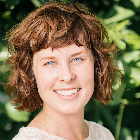 Jocelyn Fee Miller, CMT Founder & Director Jocelyn Fee Miller is a pioneer for the healing arts--bridging the gap between ancient craft and modern necessity. Travel More : In her youth, Jocelyn sold all of her belongings, bought a one way plane ticket to Europe & squatted at an office building in Zurich, Switzerland.