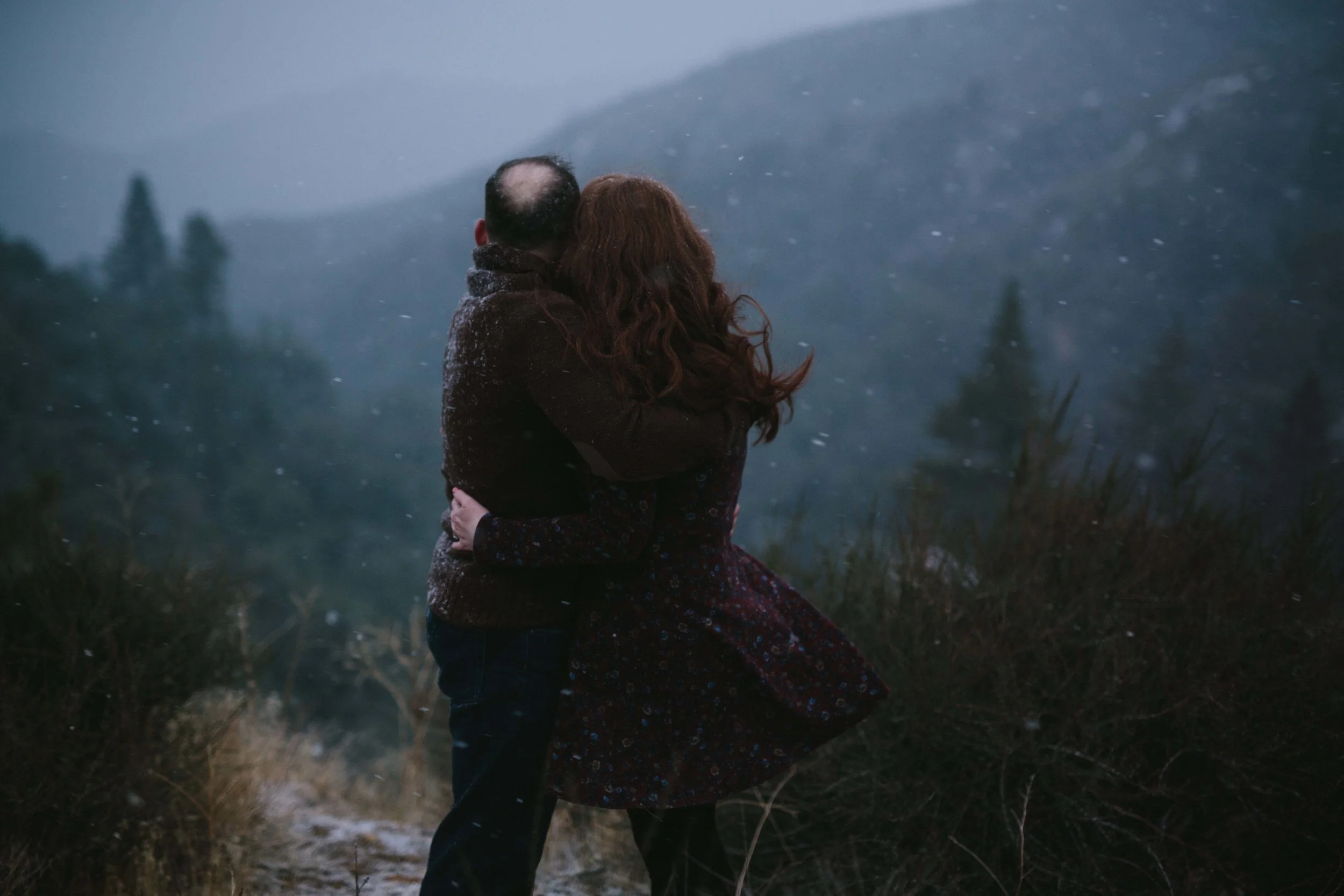 angelescrestforestengagementsession.jpg