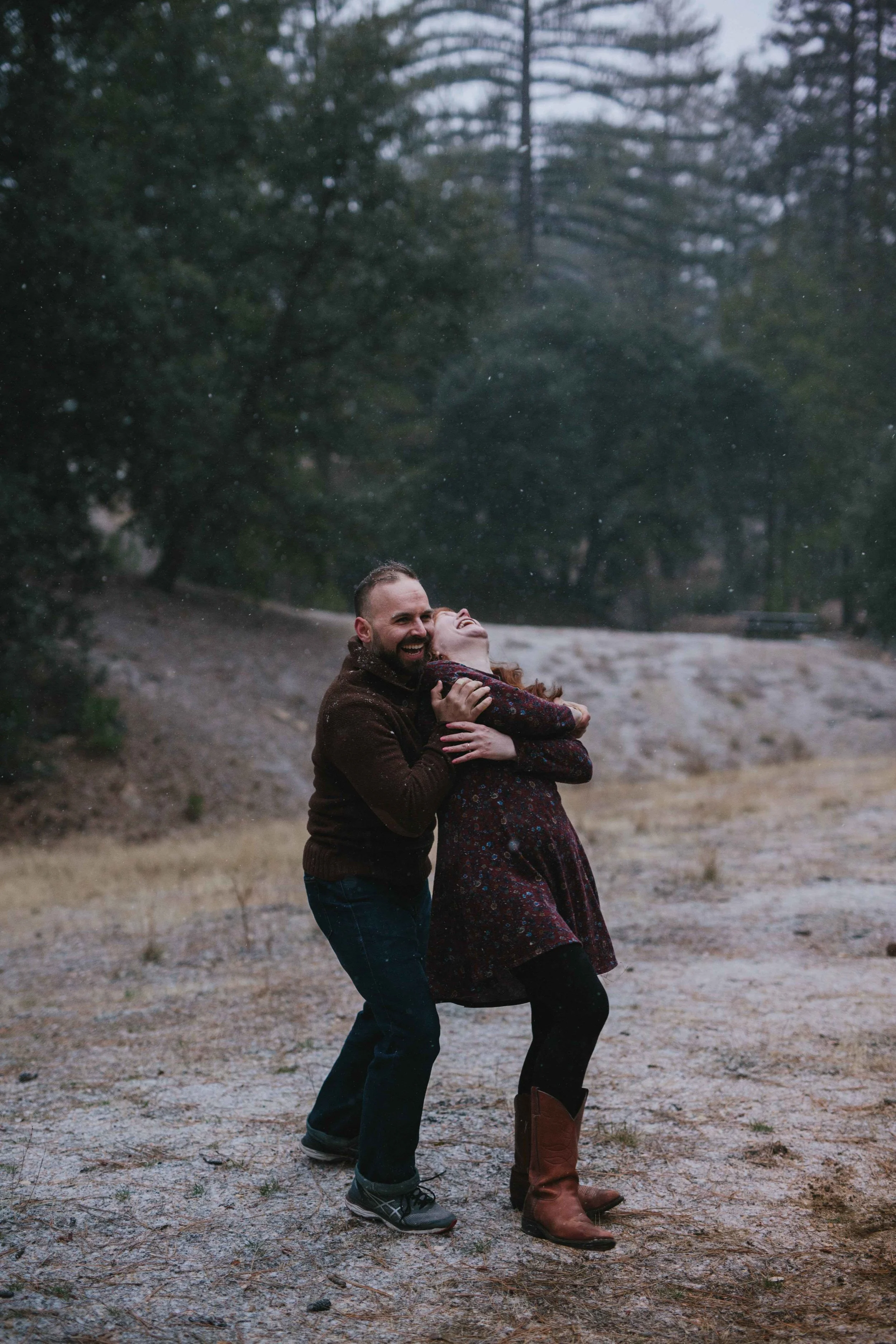 angelescrestforestengagementsession.jpg
