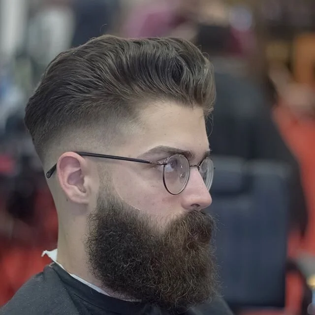 Book 📚 your next appointment at www.lonniethebarber.com. Link in bio !!! #barbershop #barber #barbershopconnect #haircut #menshair #behindthechair #sharpfade #lonniethebarber #skinfade #adhwet #beard #lakeworth #lakeworthbarber #greenacres #greenacr