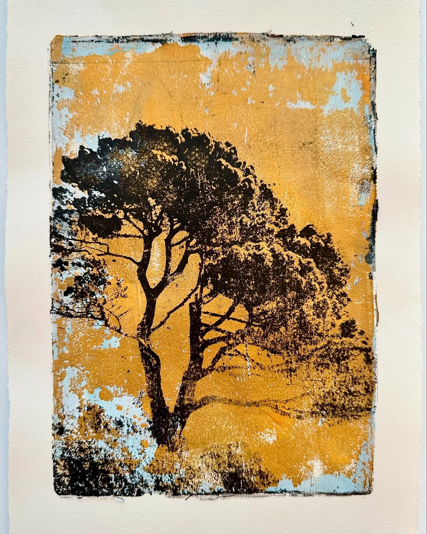 This one reminds me of an old book cover. And is calling for some koan-like title. I&rsquo;ll work on it 😊