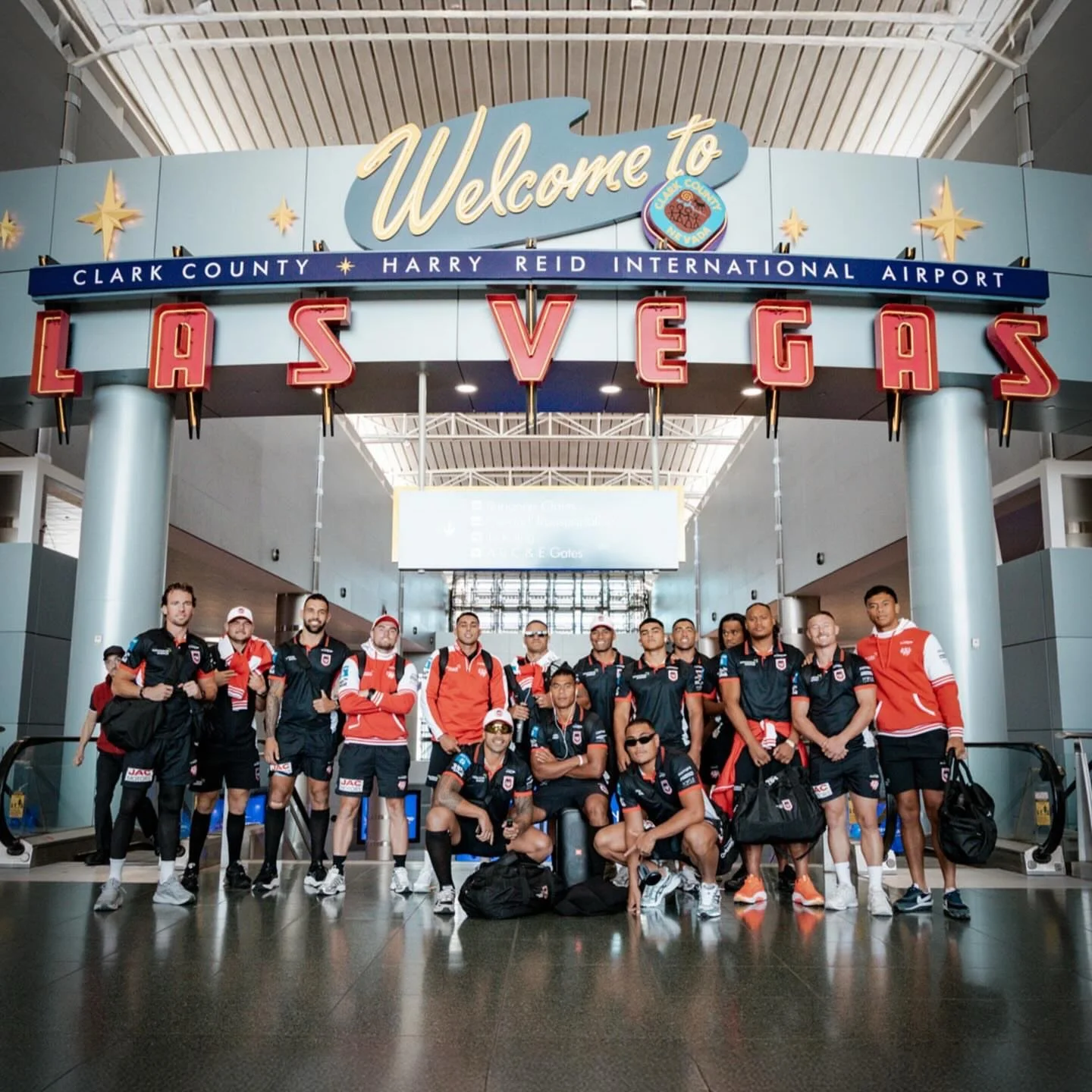 We&rsquo;re opening the NRL season Vegas style TOMORROW with all the action LIVE &amp; LOUD on the screens &amp; Buds on ice 🍻 

Perfect excuse to get in early, get your tips sorted, and kick off the season 🏉 

📍 Sports Bar // #RoyalOakDB