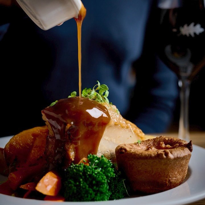 It&rsquo;s been a big weekend 🤕 If you need us, we&rsquo;re recovering with our Sunday Roast downstairs in the Bistro 🤤 

📍 Bistro // #RoyalOakDB