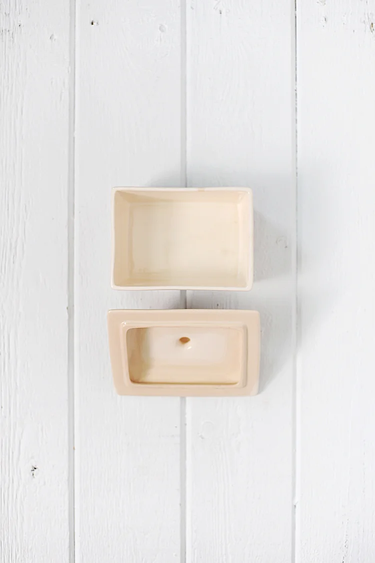 Emma Bridgewater Butter Dish — h a v e n · european farmhouse antiques