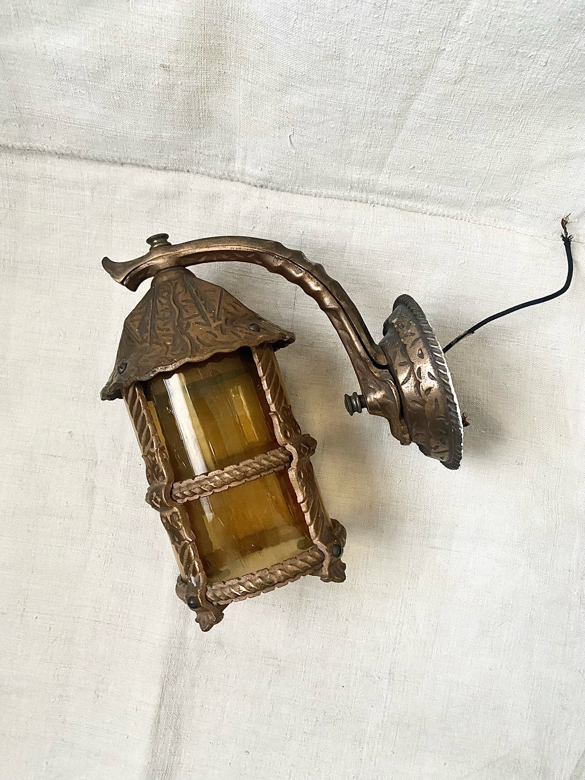 4012C7C4-42E6-4FD4-B65C-467255615AD6