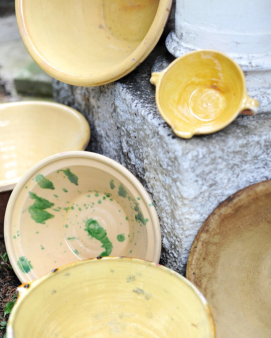 Antique French pottery is my favorite thing to collect! Lots of tian &amp; pancheon bowls available in the shop! 🥰
