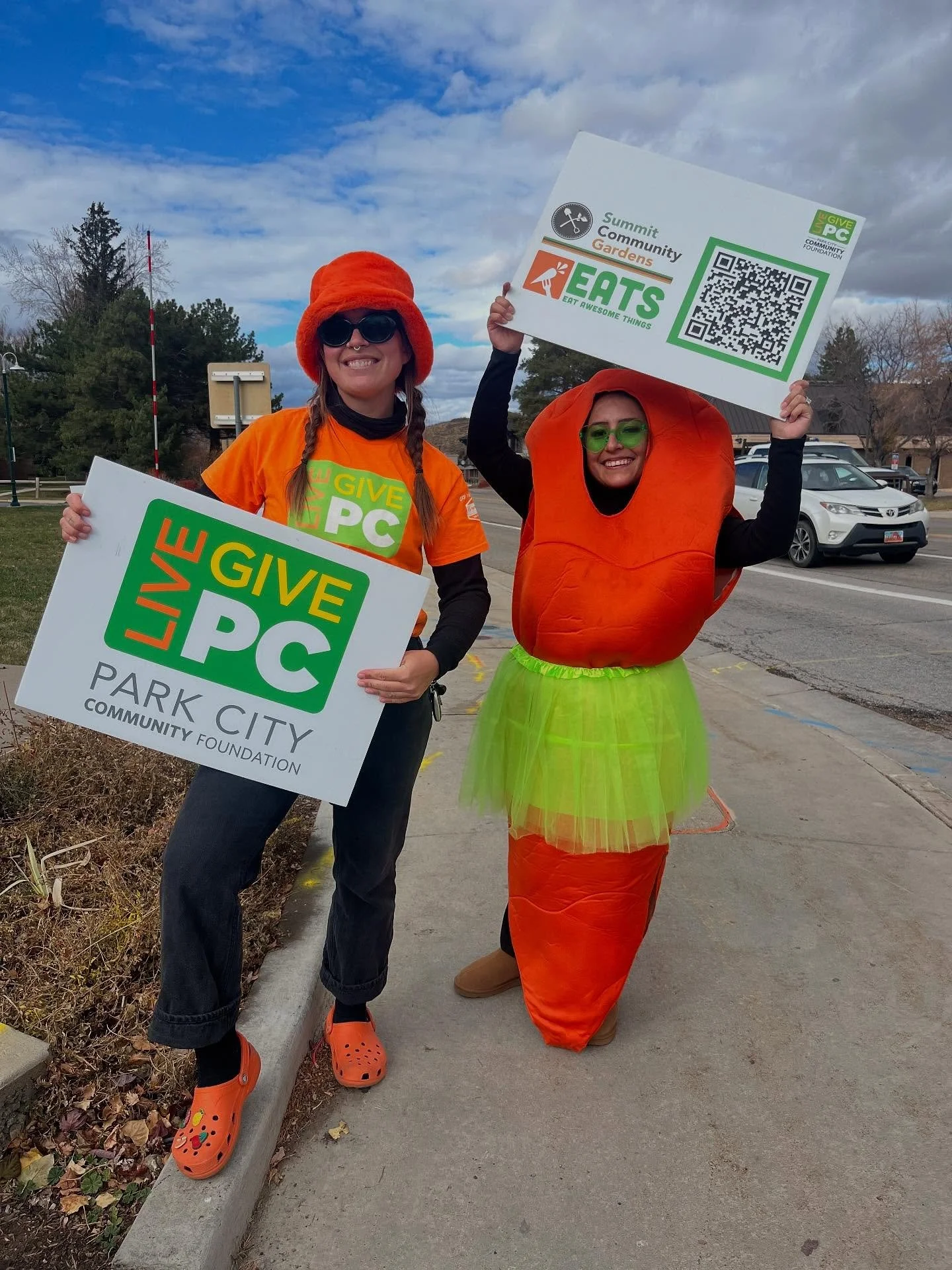 Let&rsquo;s go Park City! It&rsquo;s the biggest celebration of the year 🧡💚🧡💚Usually we are giving fruit to kids who need healthy snacks and cooking with PreK to 9th graders but today we are dancing in the streets to show our love for Live PC Giv