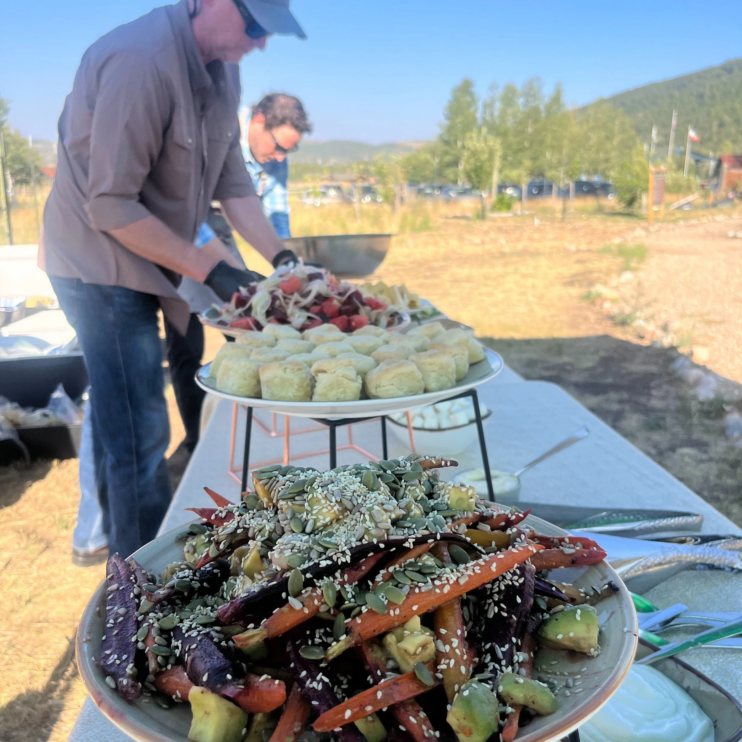 What a fun and delicious evening in the Garden! 🌿🍽️

A huge thank you to the @tupeloparkcity team for creating such a special Dinner in the Garden. From the incredible food to the care that went into every detail, we&rsquo;re grateful for your time