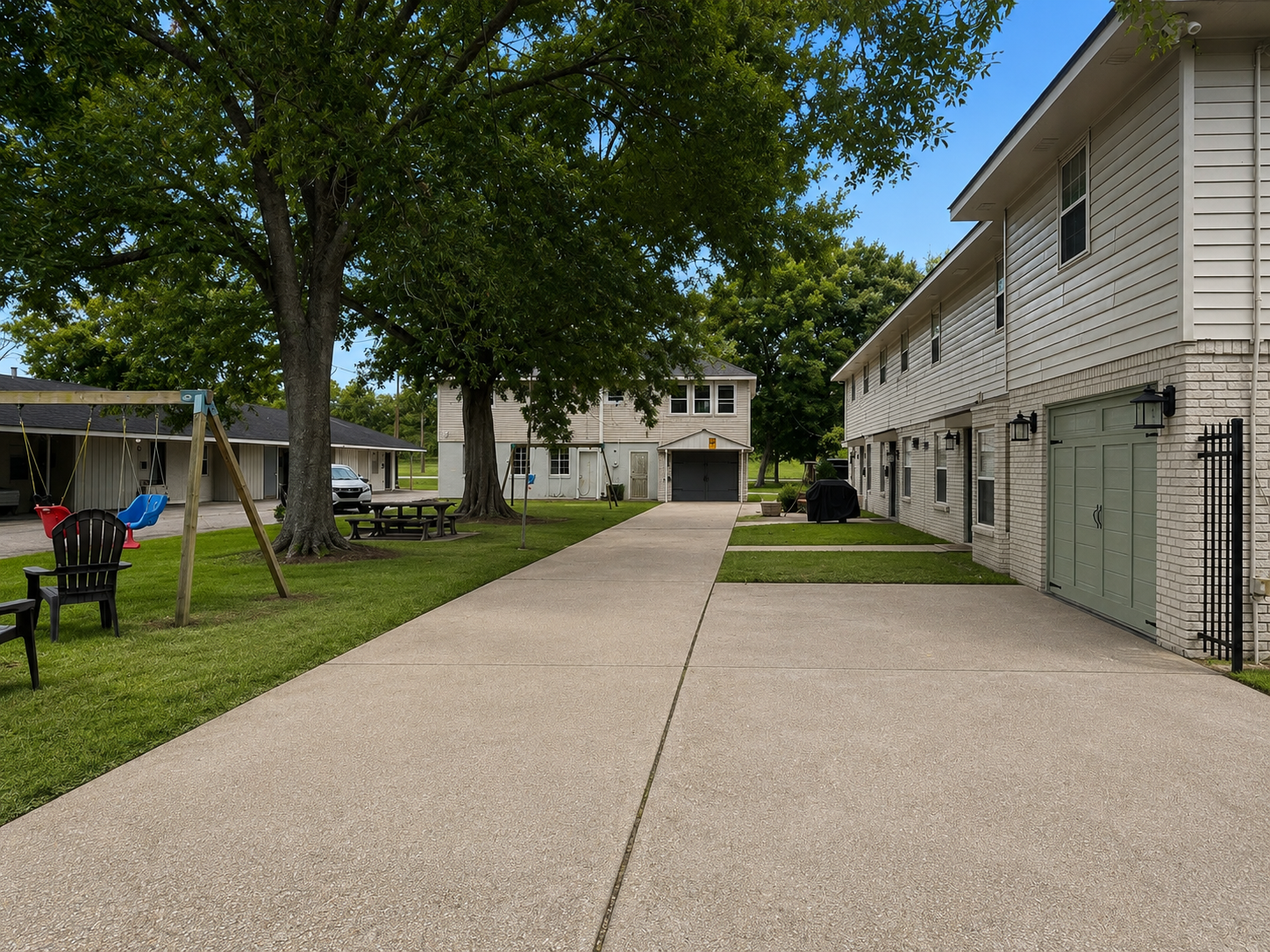 Courtyard.png