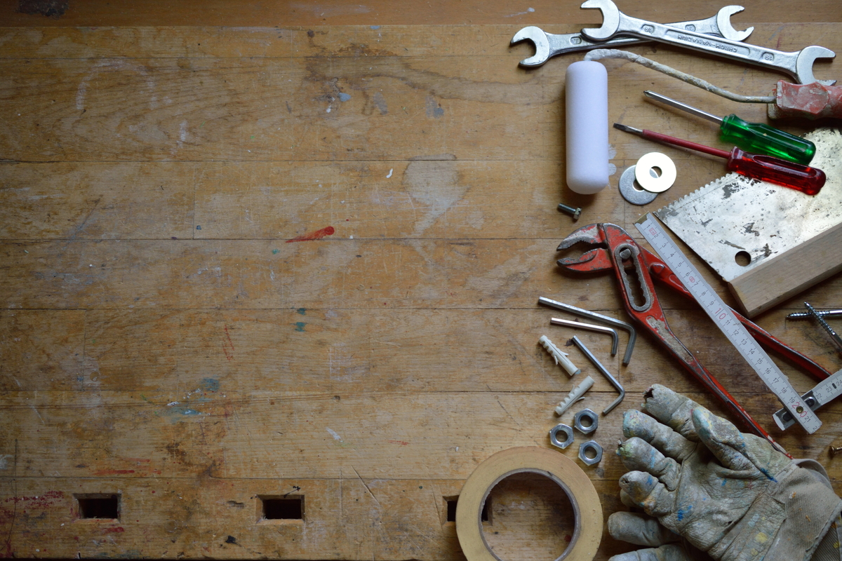 tools.lightstock_475277_small_user_43214495.jpg