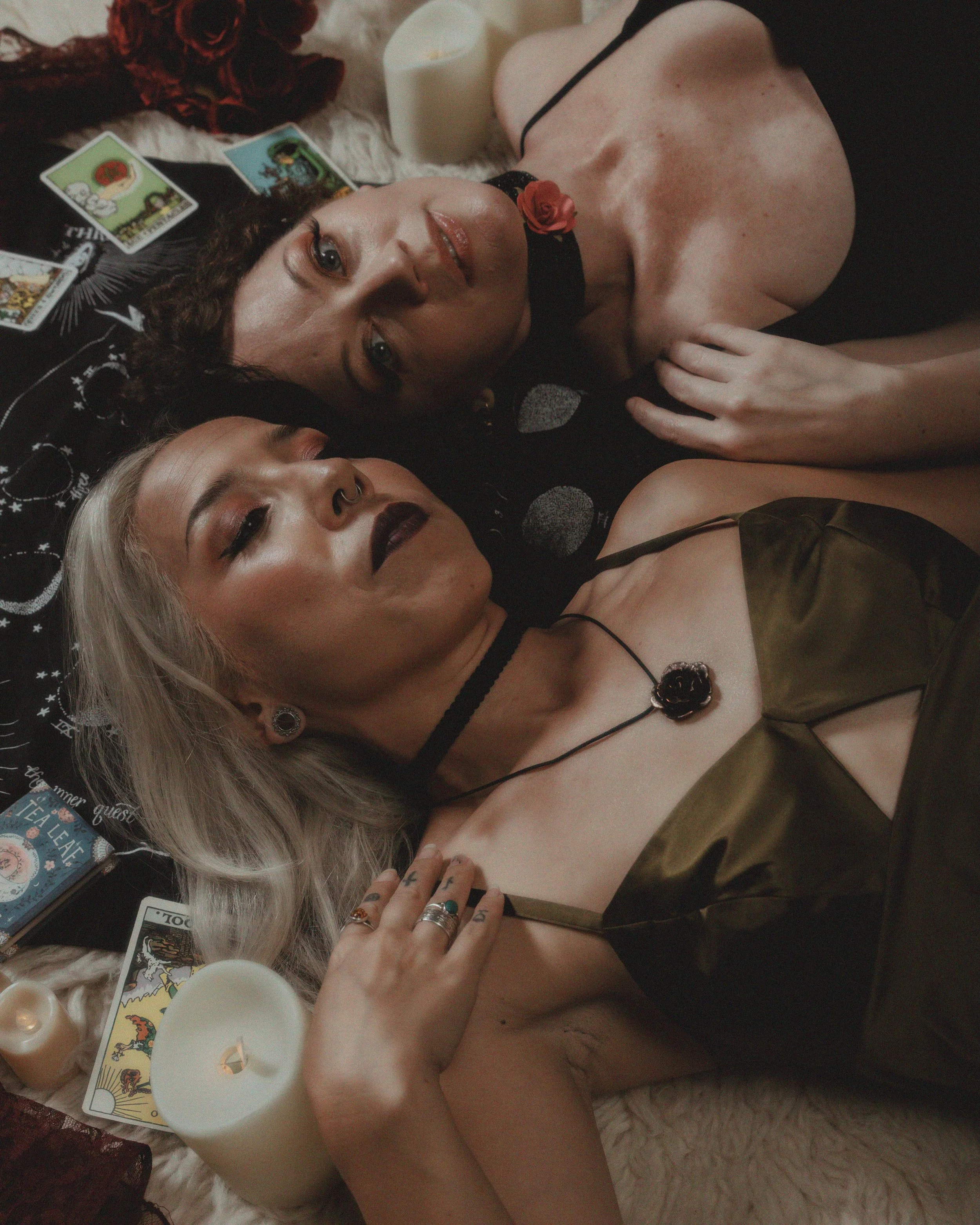 🔮☁︎︎⋆⁺₊⋆☽⋆⁺₊☼𝚂𝙸𝚂𝚃𝙴𝚁𝙷𝙾𝙾𝙳⋆⁺₊⋆🔮
Vamp Camp is calling in all who want to come together for a lil whimsy and to connect more deeply to their bodies in a space of safe playfulness. We will be conjuring up all the nostalgic vibes of our fave 90s