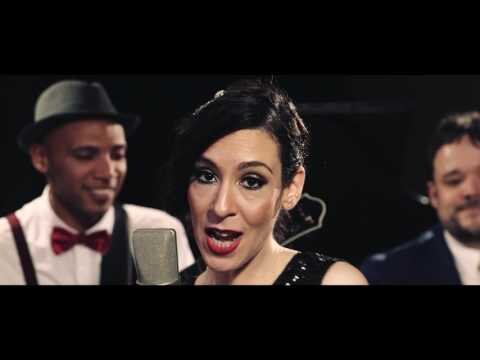 Gatsby Now - Blue Skies Vintage 1920's style
