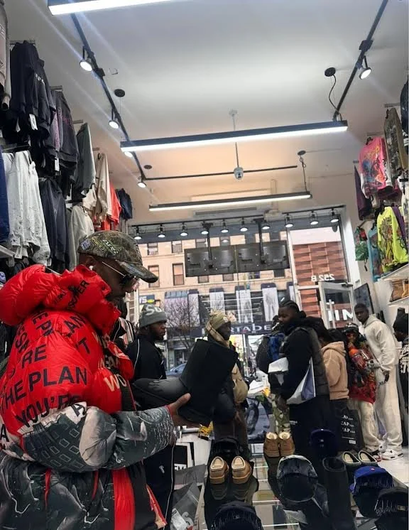 HARLEM Shops 125th.jpg